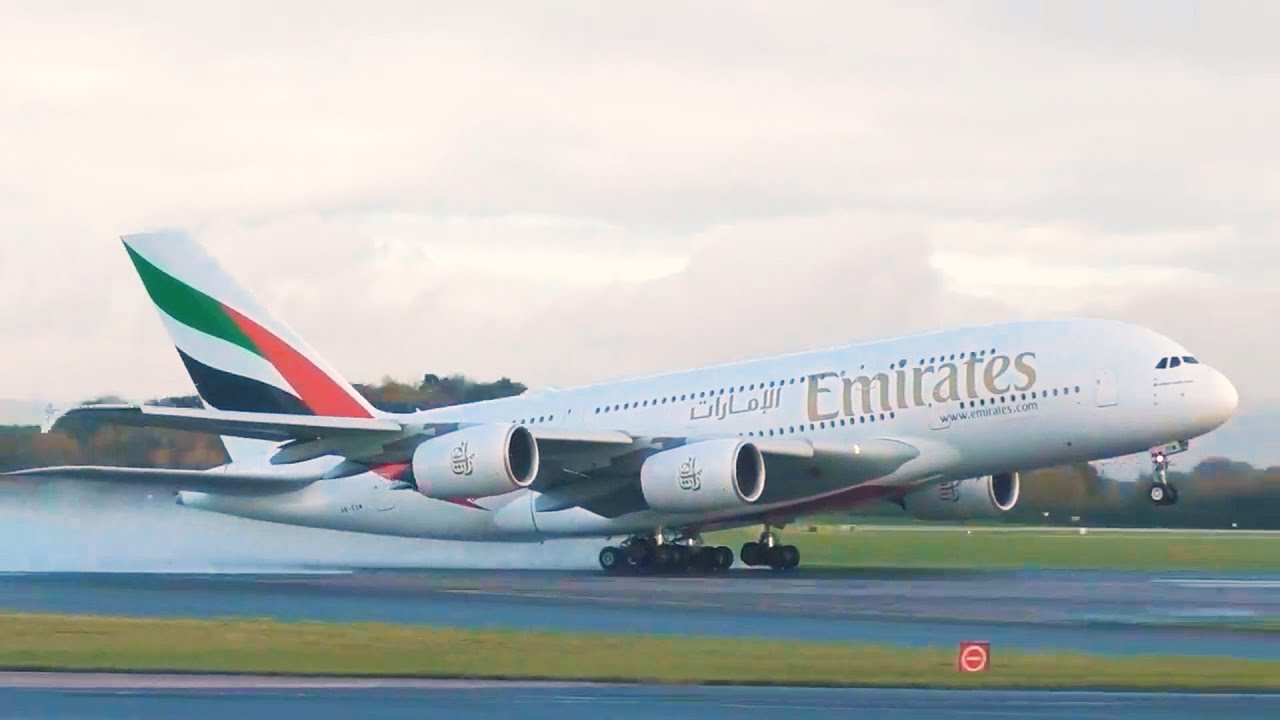 Runway Visitor Park at Manchester Airport Reopens 2nd December!