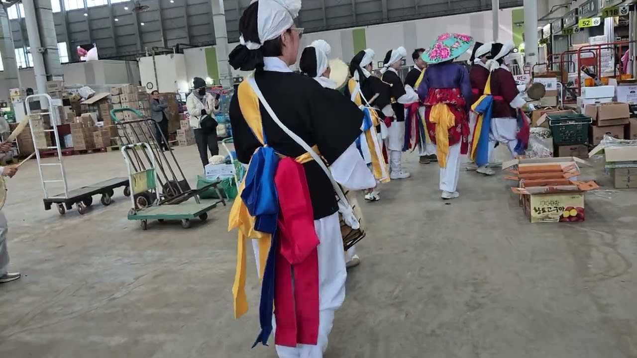 정월대보름행사 농수산물시장 수원흥사단 새벽풍물반 2026.2.28.토요일