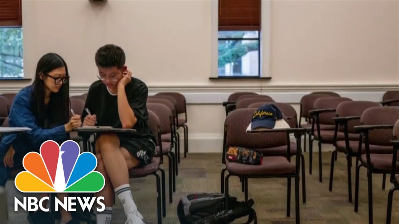 Biden Administration Asks Supreme Court To Allow Student Loan Forgiveness Plan