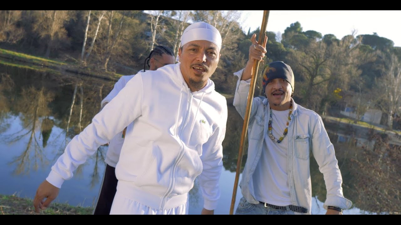 Sarkouz1 & Frère Fred - Reste fort (Clip) ft. @papichapi