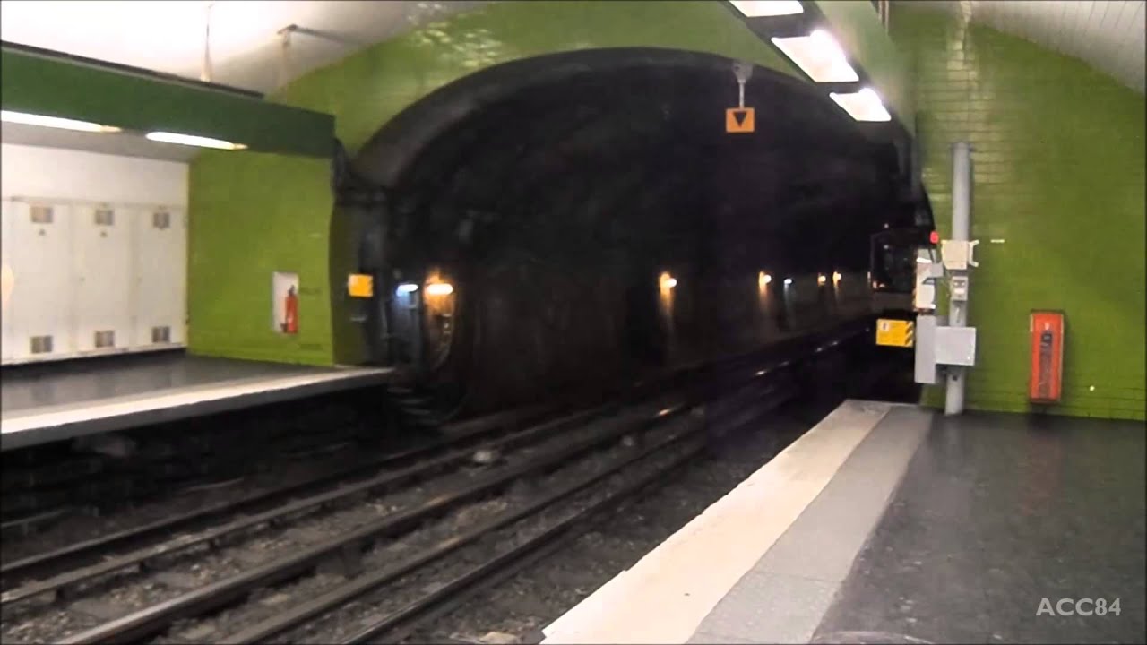 Trocadéro | Ligne 9 : Métro de Paris ( RATP MF67 ) [2014]