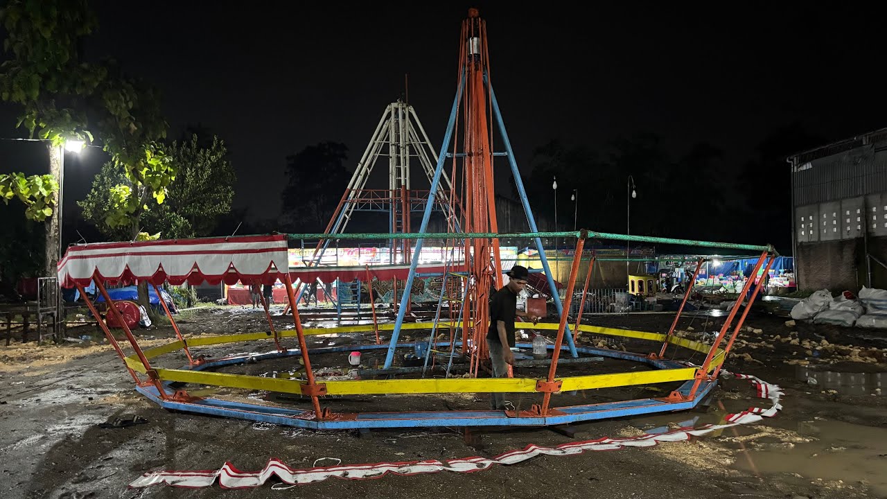 Pemasangan wahana pasar malam || Tradisi Bulusan Kudus 2026