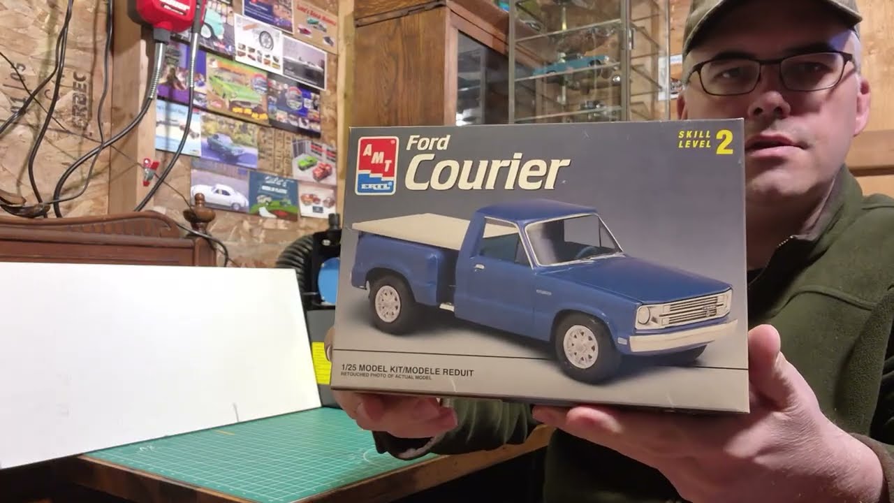 Двигатель отсутствует?! | Распаковка сюрприза: Ford Courier 1977 года. Распаковка 34.
