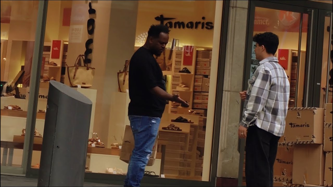 Ich dachte, er schlägt mich gleich! 😂| Prank in Mannheim 