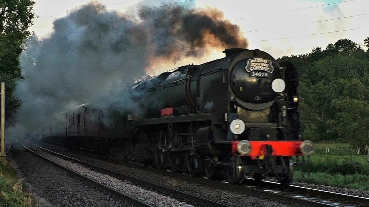 34028, Eddystone makes a brief mainline return, The Swanage Belle