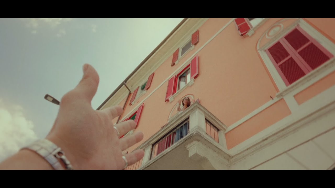 CILIARI - Vita da cani (Official Video)