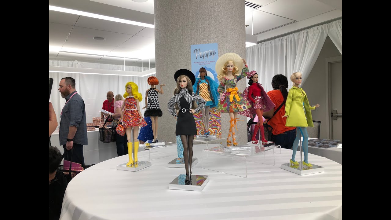 Integrity Toys Convention 2019 - Live From Fashion Week - Pics and Clips
