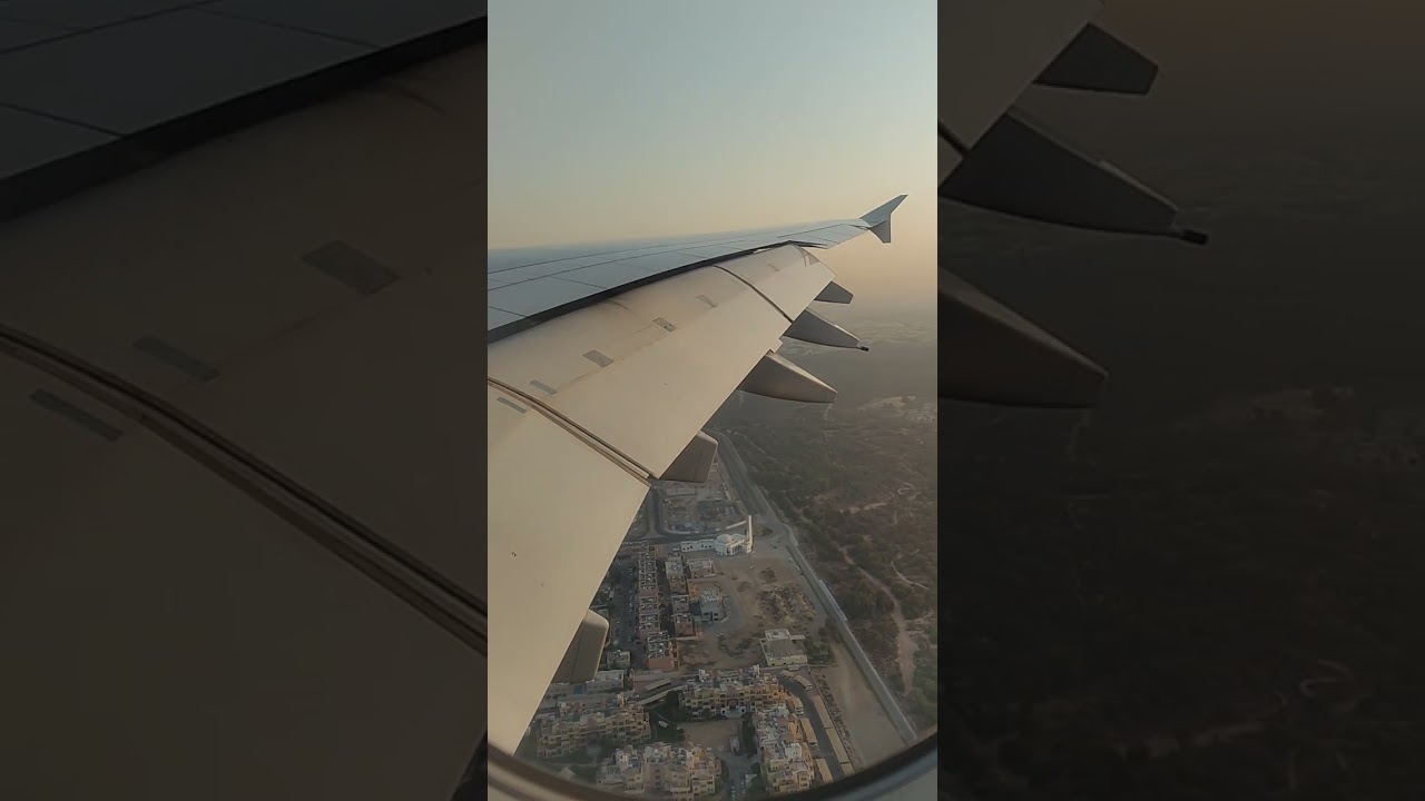 DUBAI EMIRATES A380 LANDING....