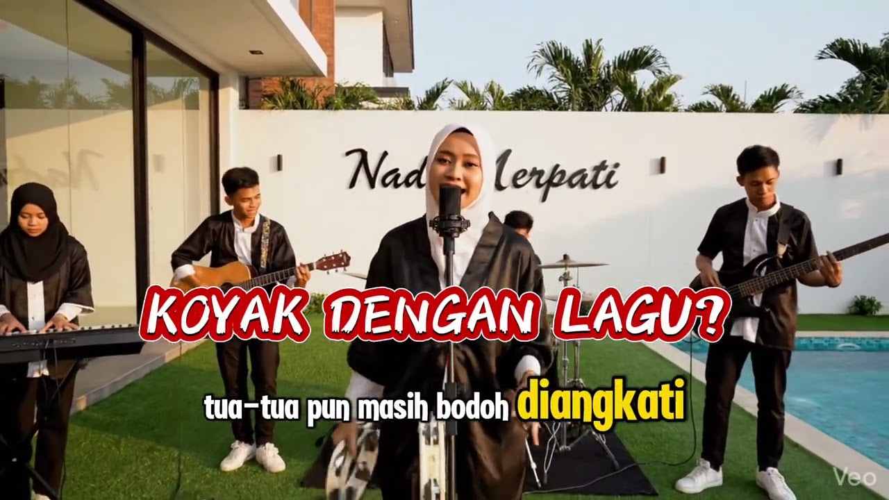 Menteri Koyak Dengan Lagu? 