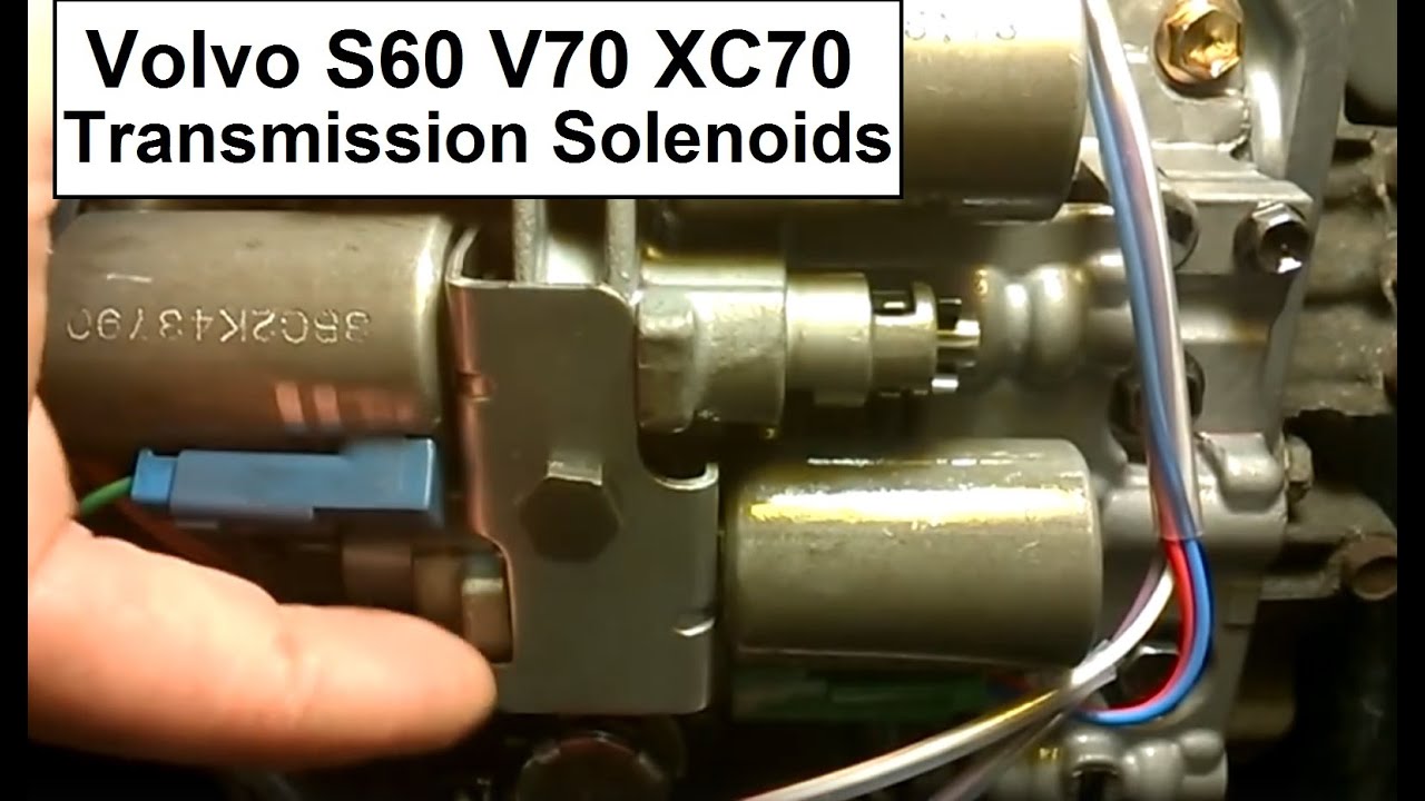Снятие соленоида коробки передач Volvo S60 XC70 — более подробную информацию см. в закрепленном к...