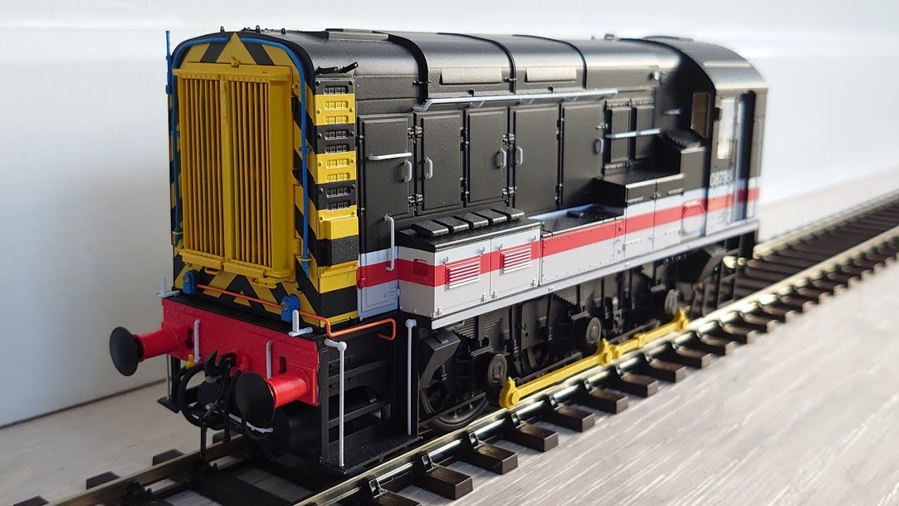 Dapol O Gauge Class 08 Shunter in InterCity Livery - Review & Running!