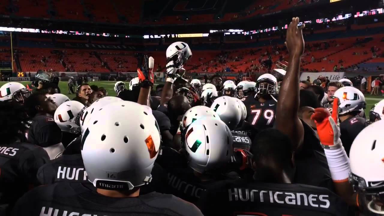 Miami Hurricanes unveil 'Smoke' uniforms
