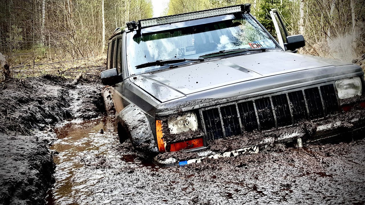 Jeep Cherokee XJ 4.0 Off-Road 2