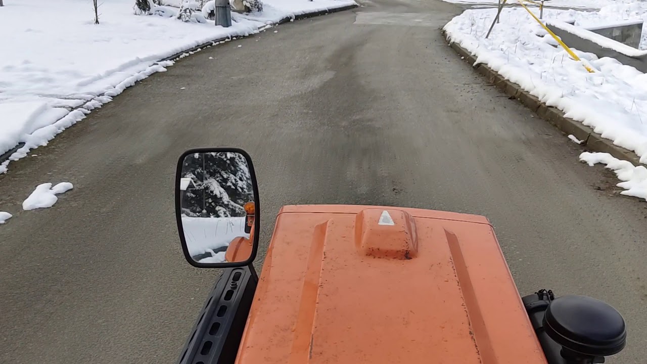 Kubota B7000 4WD