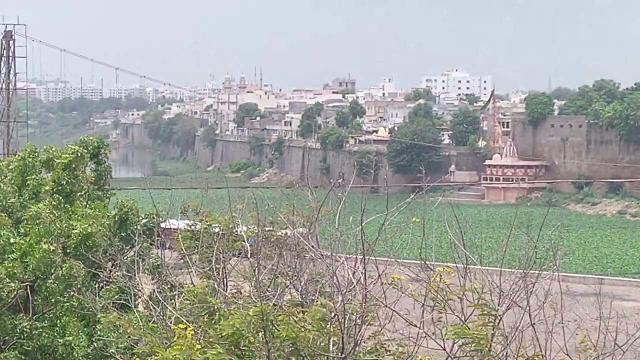 Jhulta Pool, Machhu River from Lukhdhirji Engineering College Hostel.