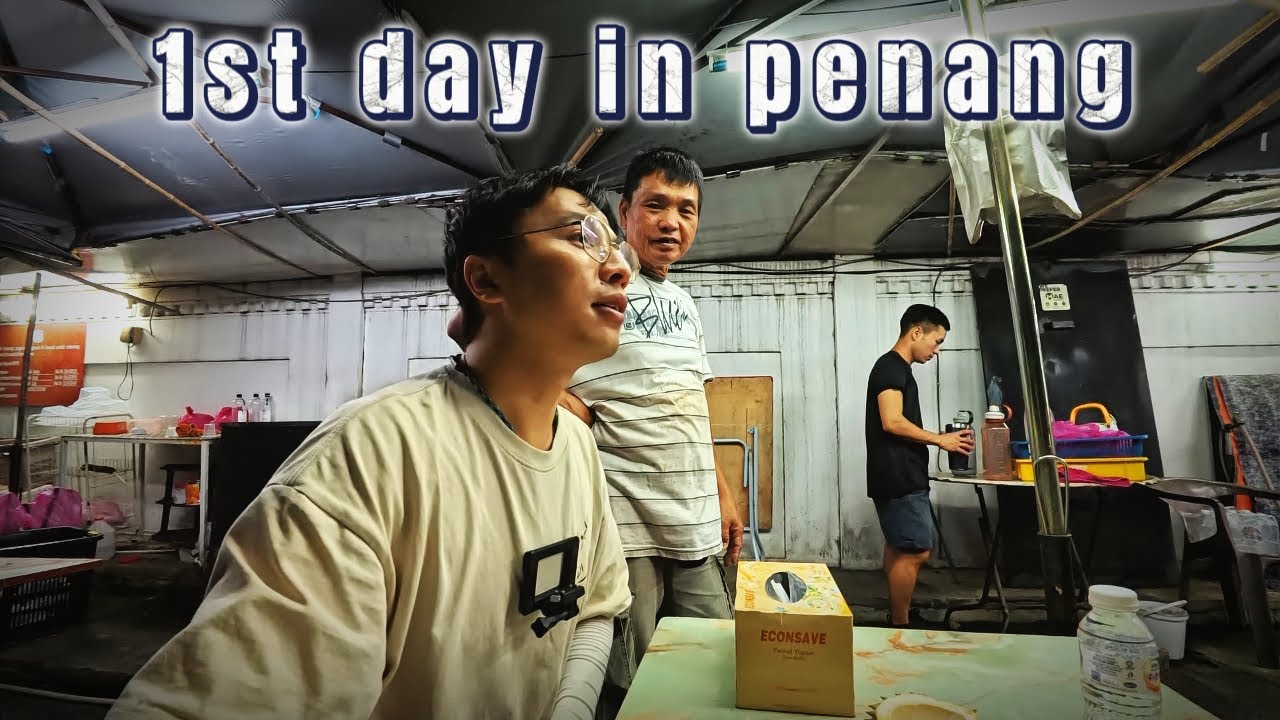 First day in Penang, Feel like back to China and talk about different religions here