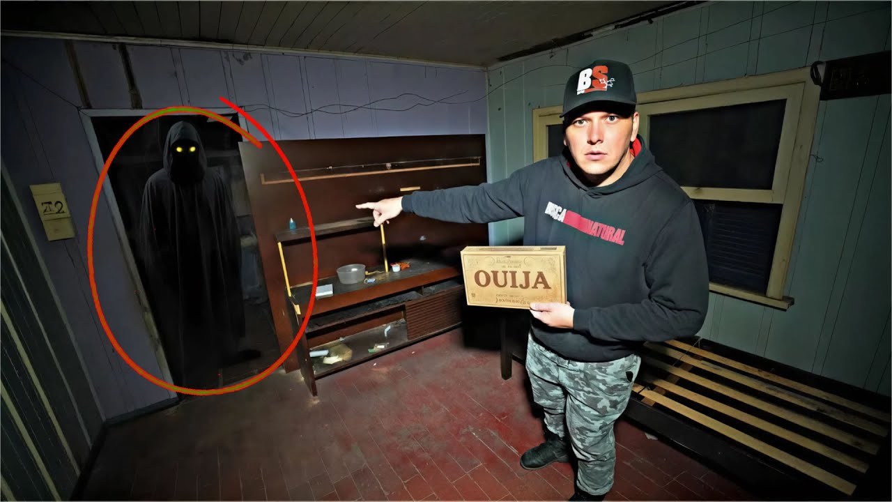 USAMOS O OUIJA AMALDIÇOADO PARA INVOCAR O DEMÔNIO DA CASA!