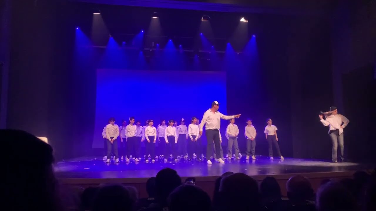 Schoolfeest 'Wat als ... HITSTER tot leven komt.' zesde leerjaar VBS Sint-Michiels Ieper 2026