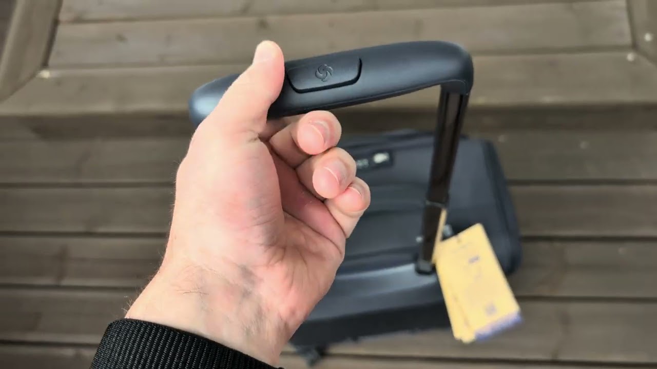 Samsonite Airea Cabin Luggage Review – Lightweight & Budget-Friendly Carry-On