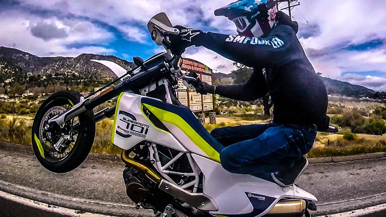 SUPERMOTO IN LA 2: COPS EVERYWHERE AND VISITING THE SNAKE!#701RIDEOUT