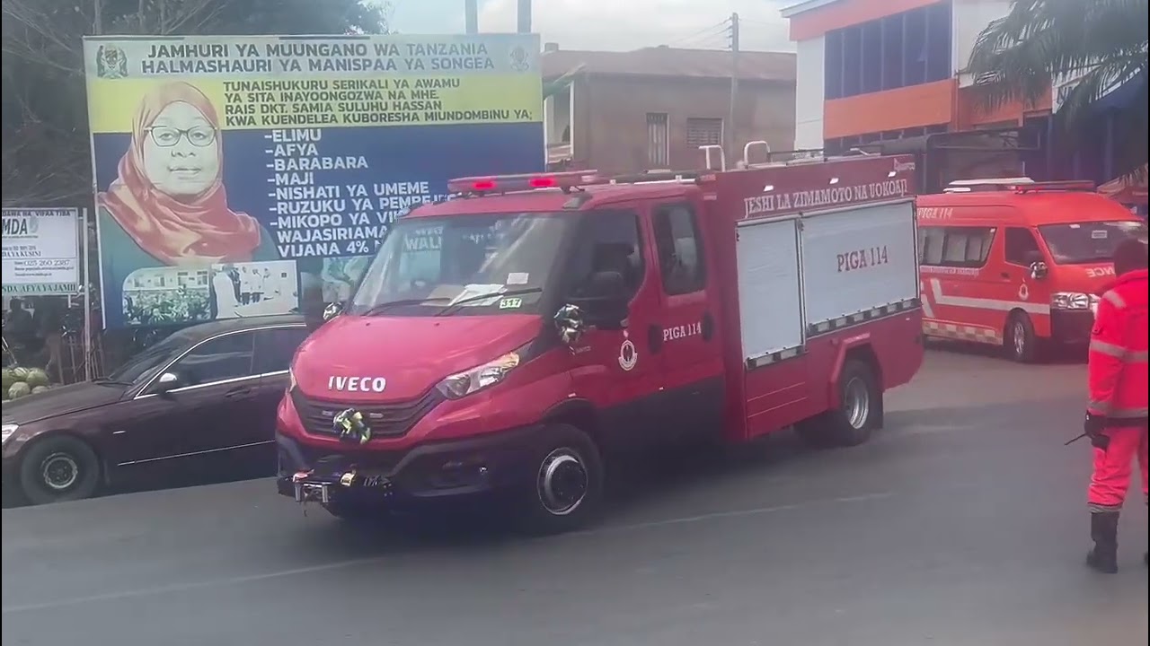 RC RUVUMA AKABIDHI MAGARI MANNE YA ZIMAMOTO SONGEA