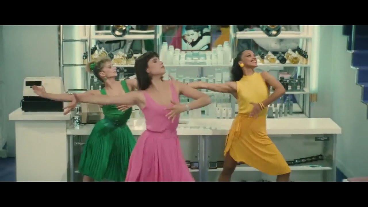 Three Seats for the 26th Song from Jacques Demy Musical 'Trois Places Pour Le 26' (1988)