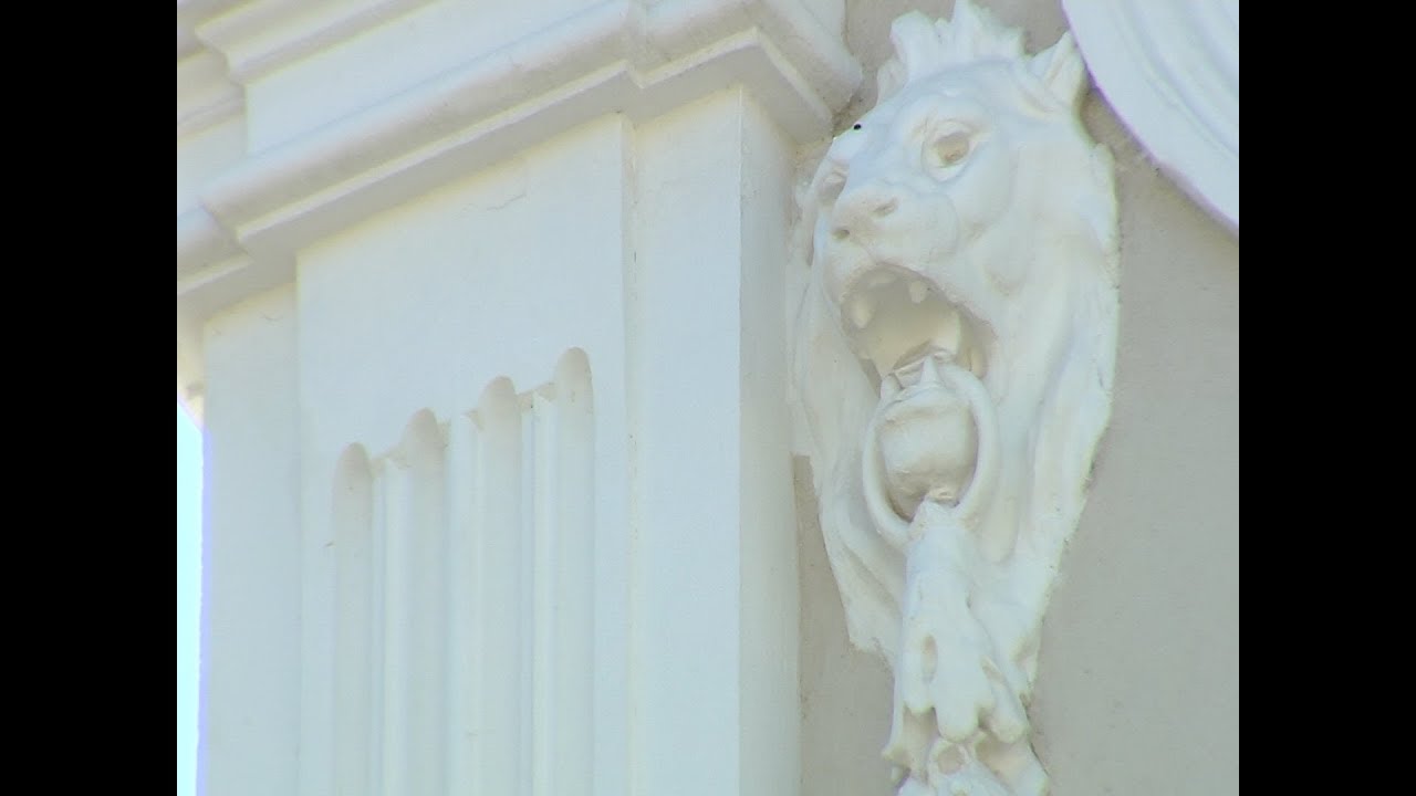 Detalles 7 Plaza Mayor y ayuntamiento de Guadalajara GUADATV