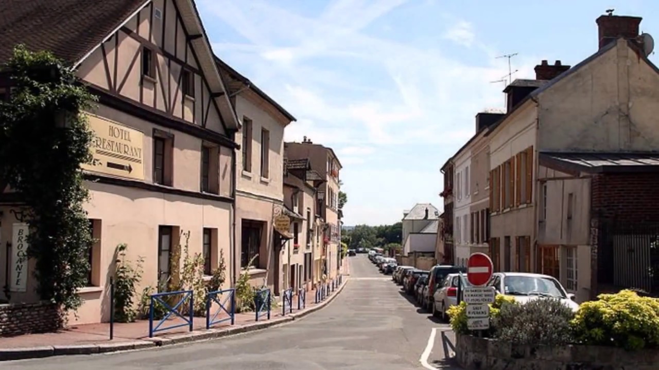 Les Plus Beaux Villages de France / La-Roche-Guyon (Val-d'Oise)