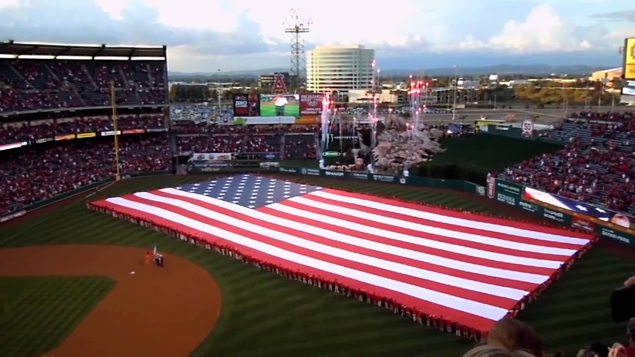 Angels game - National Anthem 4-8-2011.MOV