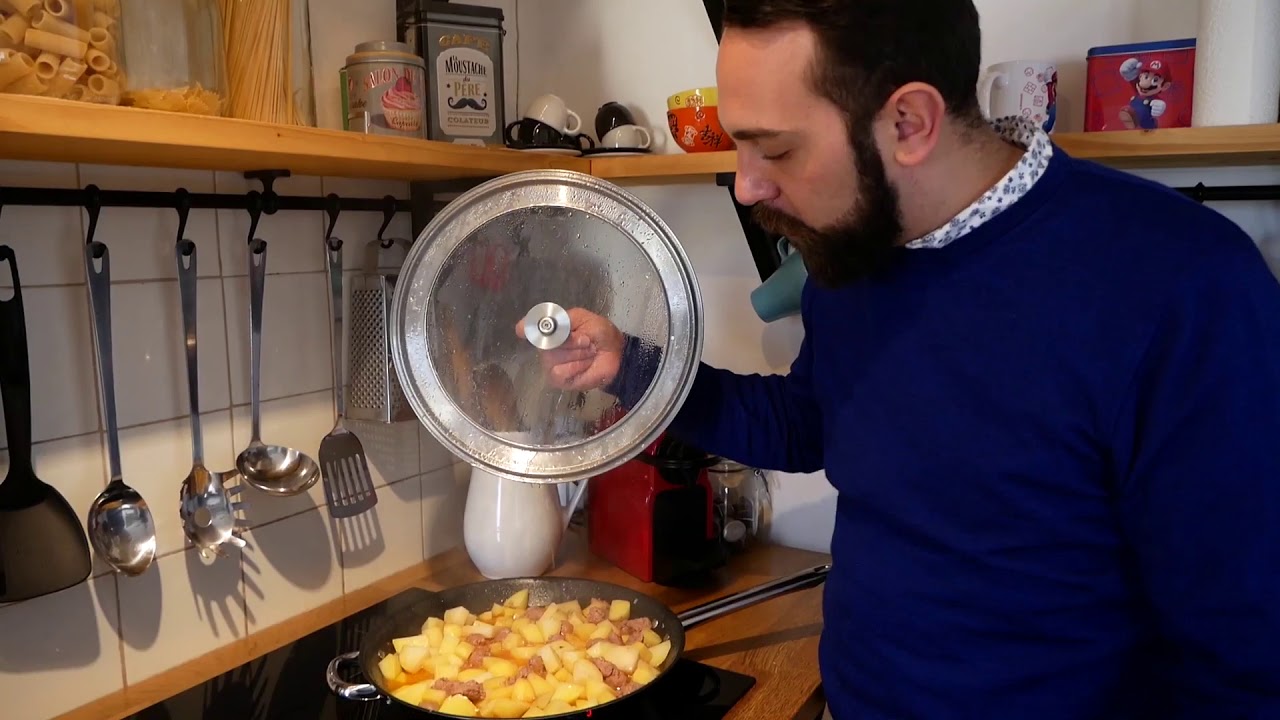 Salsiccia in umido con patate - “in cucina con Verdi”