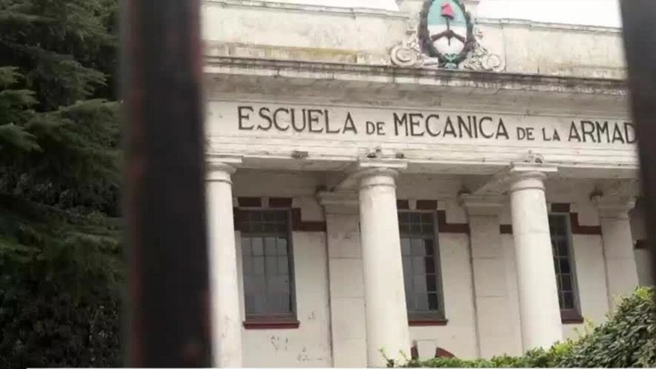 Vivir a metros del horror: la memoria de los vecinos de la ESMA en Argentina • FRANCE 24 Español