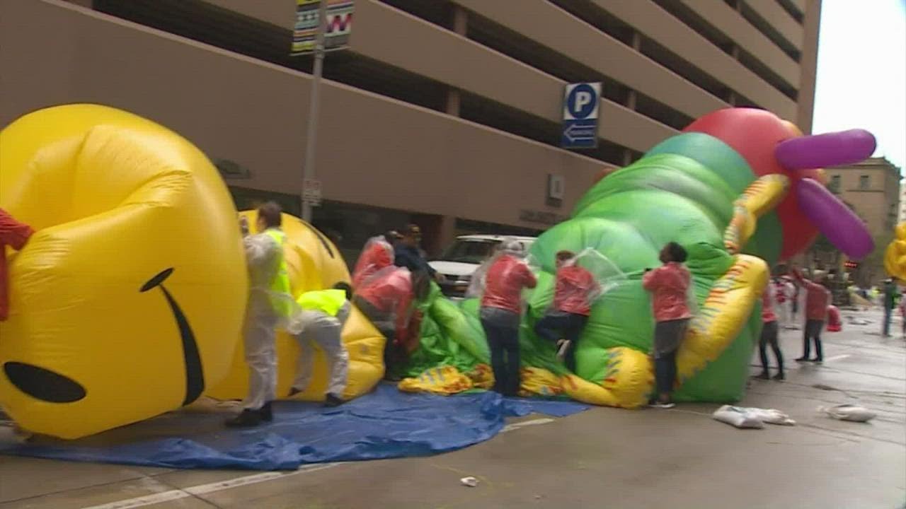 H-E-B Thanksgiving Day Parade attendees celebrate coming together despite cancelation