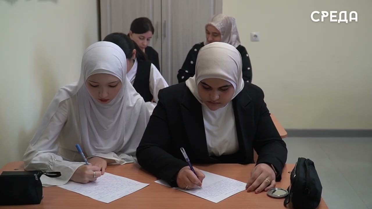 В Каспийске отметили День языков народов Дагестана диктантами на родных языках