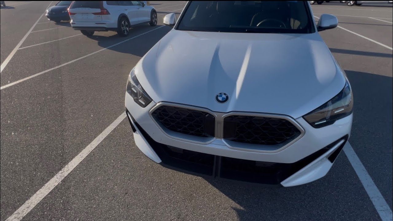Let’s Turbo Tour the 2025 BMW X2 Xdrive28i, were they trying to make it look like an EV?