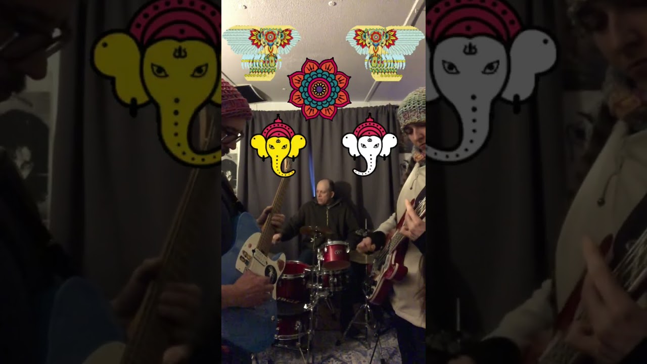 PLUMBUS (welcome back iAN)wooly mammoth rehearsal written and performed by SATURN SEVEN 