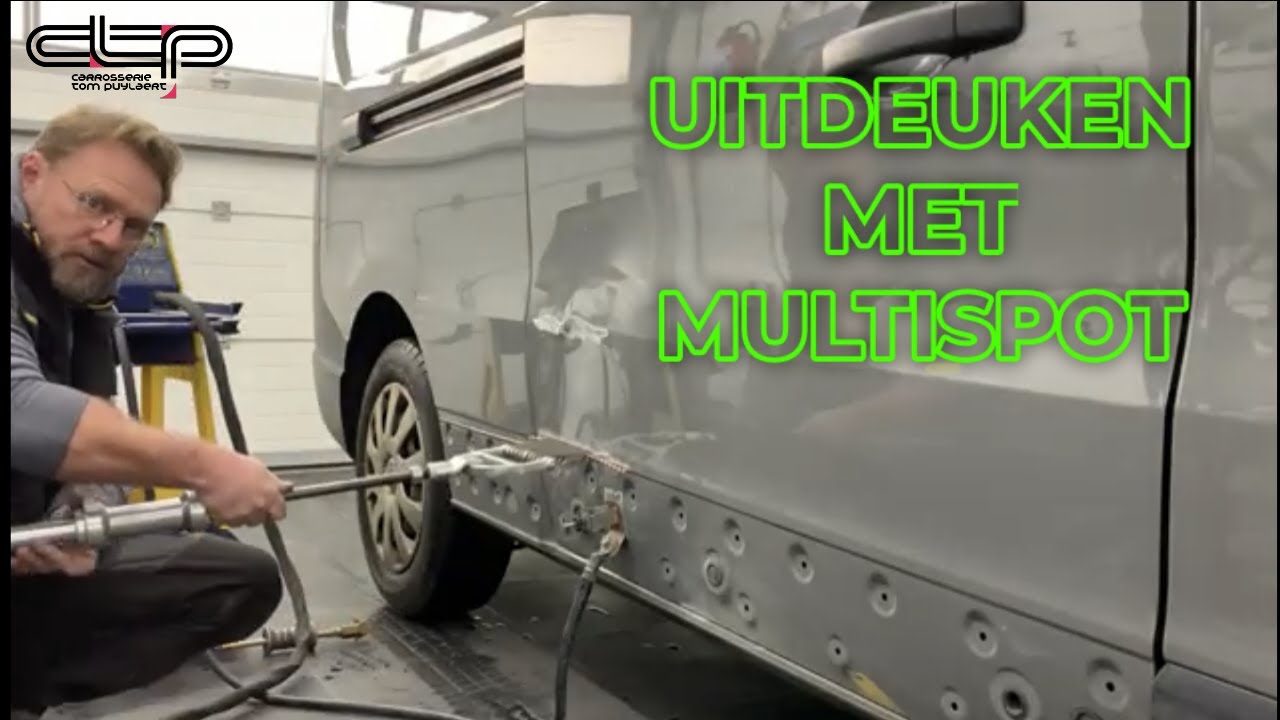 Uitdeuken met multispot van grote deuk
