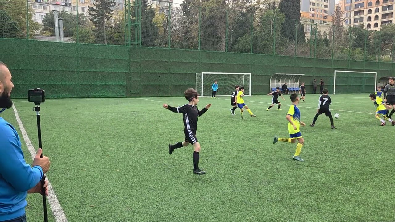 Azərbqycan çempionatı (U-11)  Rofm FK  6  ----  1  Topçu FK