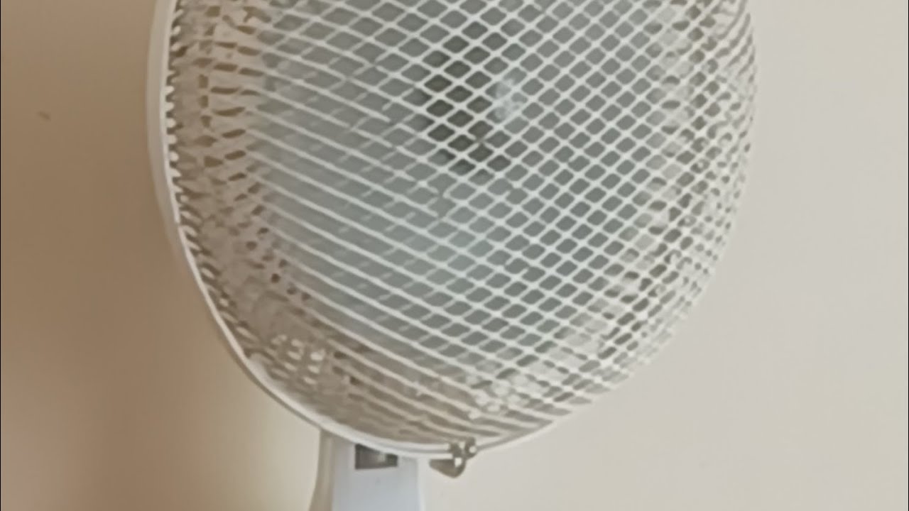 The new fan im getting! Vintage micromark 7 inch desk fan!