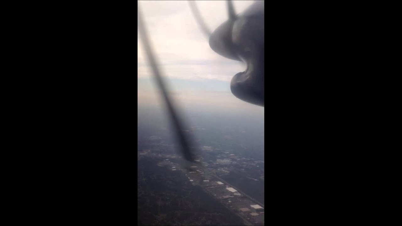CLT-AVL Dash 8