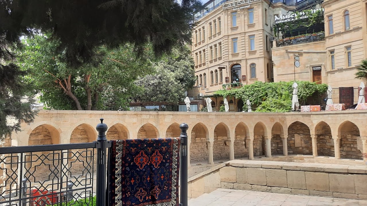 Baku Azerbaijan | İçərişəhər | Walking tour