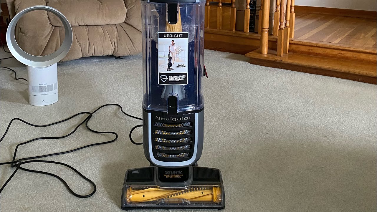 shark navigator pet pro vacuum with zero-m