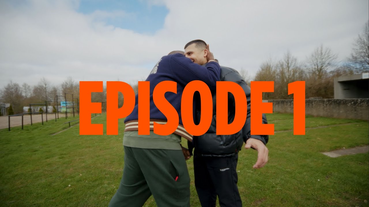 En tomands sovesal | Hav & Kamal på højskole | Episode 1