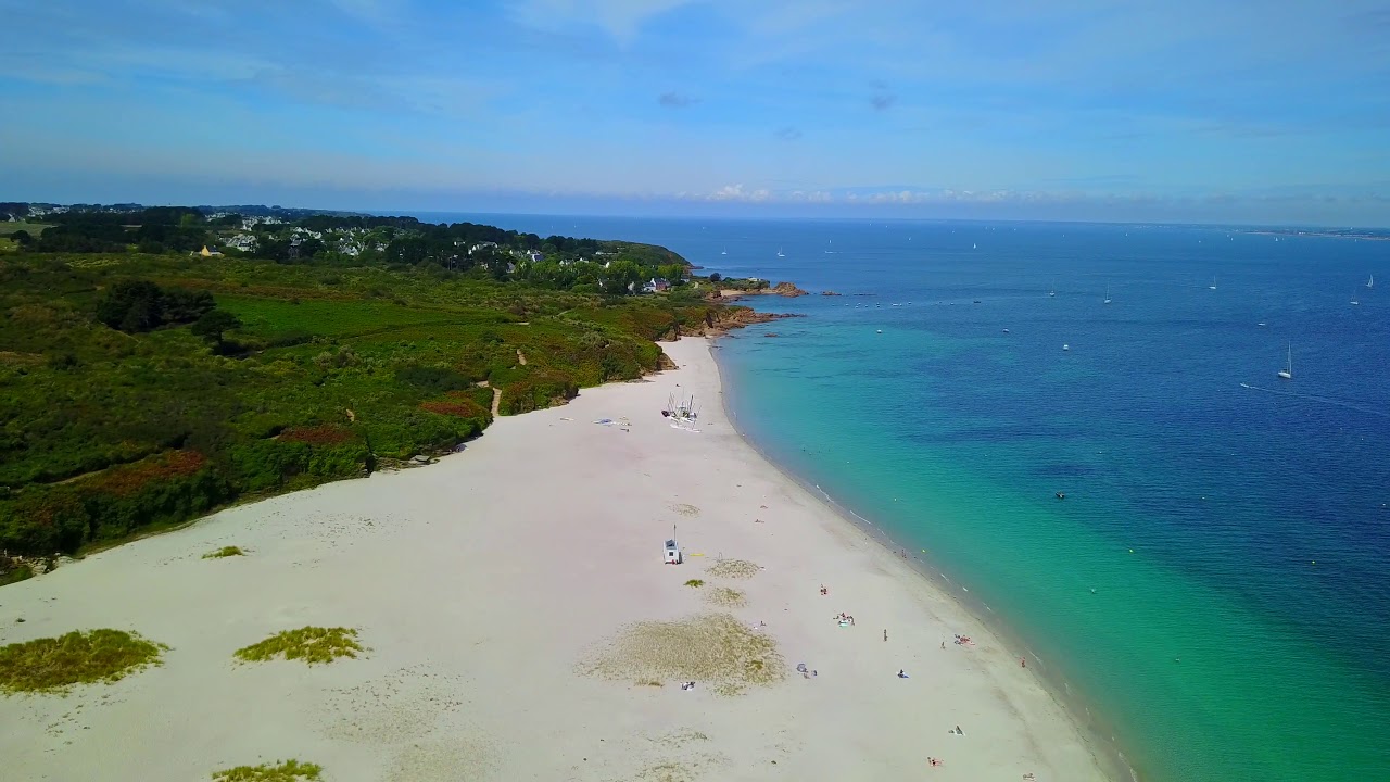 &Icirc;le de Groix - visite des plages en drone