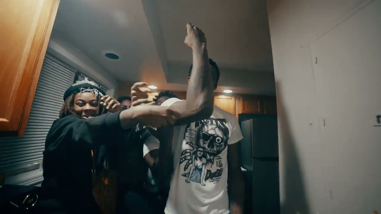 1700 Quan Im Gettin Hot {Official Video} Shot by@JRDigitalProduction
