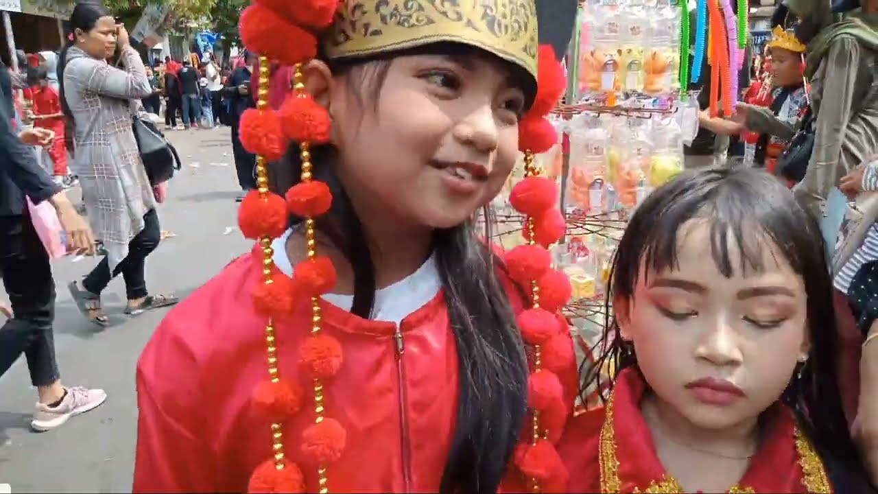 Rekor muri tari topeng kelana HUT INDRAMAYU 495 