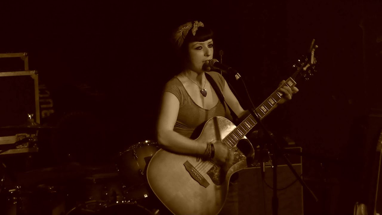 Rachel Brooke - Bottle Tippin' Blues