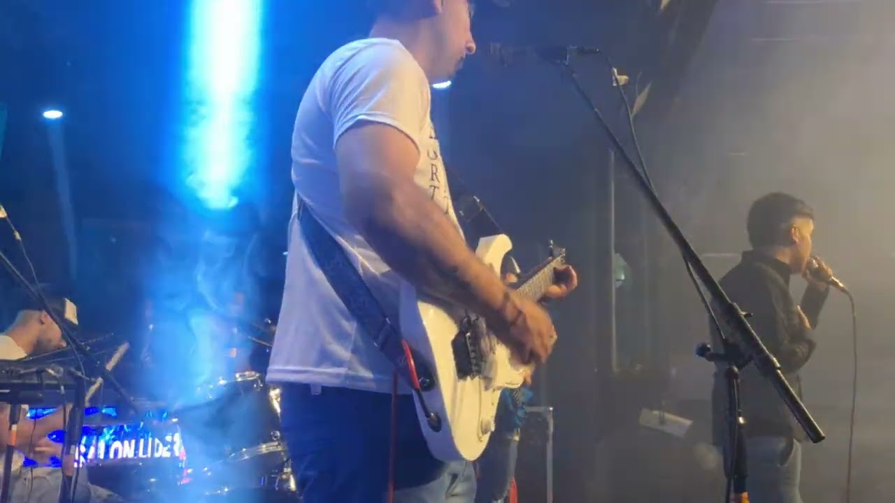 NORTEÑO NORTEÑO SHOEW EN VIVO SALON LIDER POPURRIN 