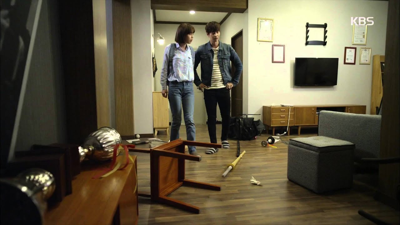 [HIT] 착하지 않은 여자들 - 송재림, 쑥대밭 집 방문한 이하나에게 포옹.20150507