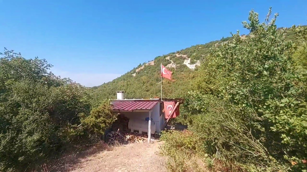 KAPISI KIRILMIŞ EŞYALARI DAĞILMIŞ 😞