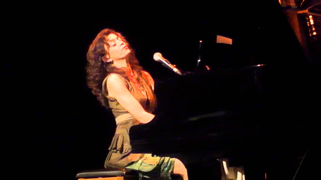 Carmen París - Madrid (11/04/2015) - Savia Nueva